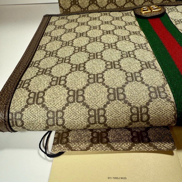 SALE 9/30
Authentic Balenciaga X Gucci The Hacker Project Web Wristlet Clutch BB - Picture 7 of 9
